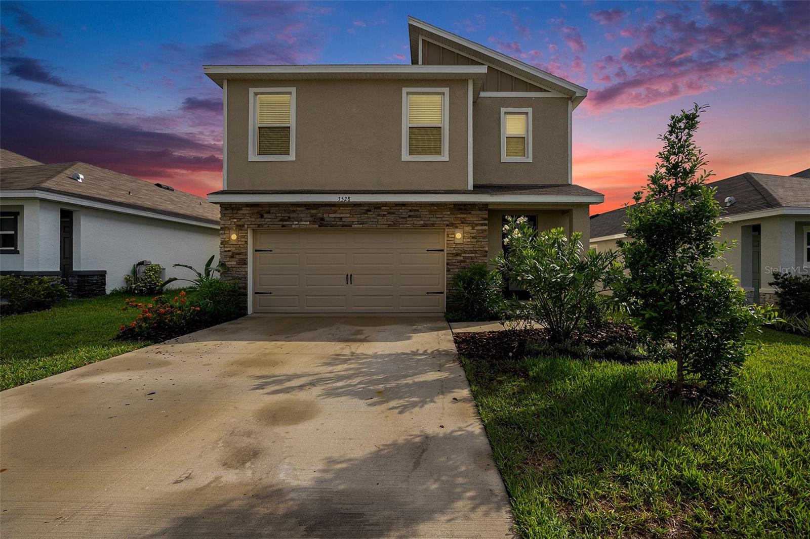 3528 MAPLE GROVE WAY