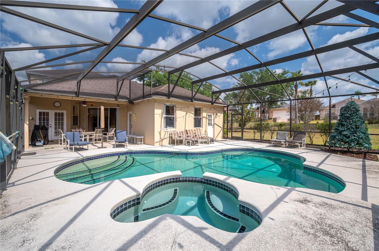 CALABAY PARC - Residential