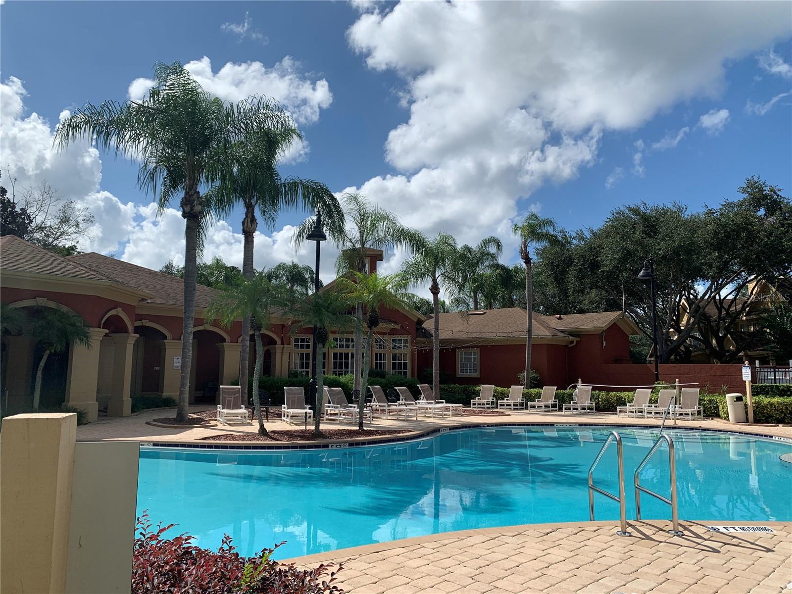 CRESCENT PLACE AT LAKE LOTUS CONDO - Residential Lease