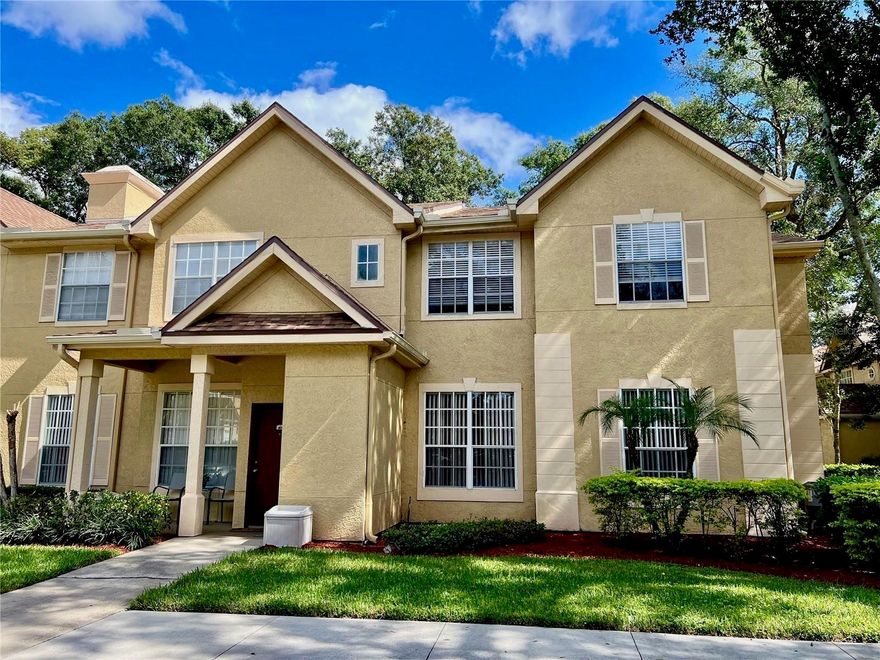 Stunning - nicely upgraded 1 bedroom condo in popular community of Crescent Place at Lake Lotus. This oversized unit on the second floor features a gourmet kitchen with solid wood cabinets in kitchen & bathroom, granite counter tops, stainless steel appliances, full size washer & dryer, brand new berber carpeting and new designer paint. Community is fully gated and within minutes to major shopping, entertainment and Interstate 4. Available Now !