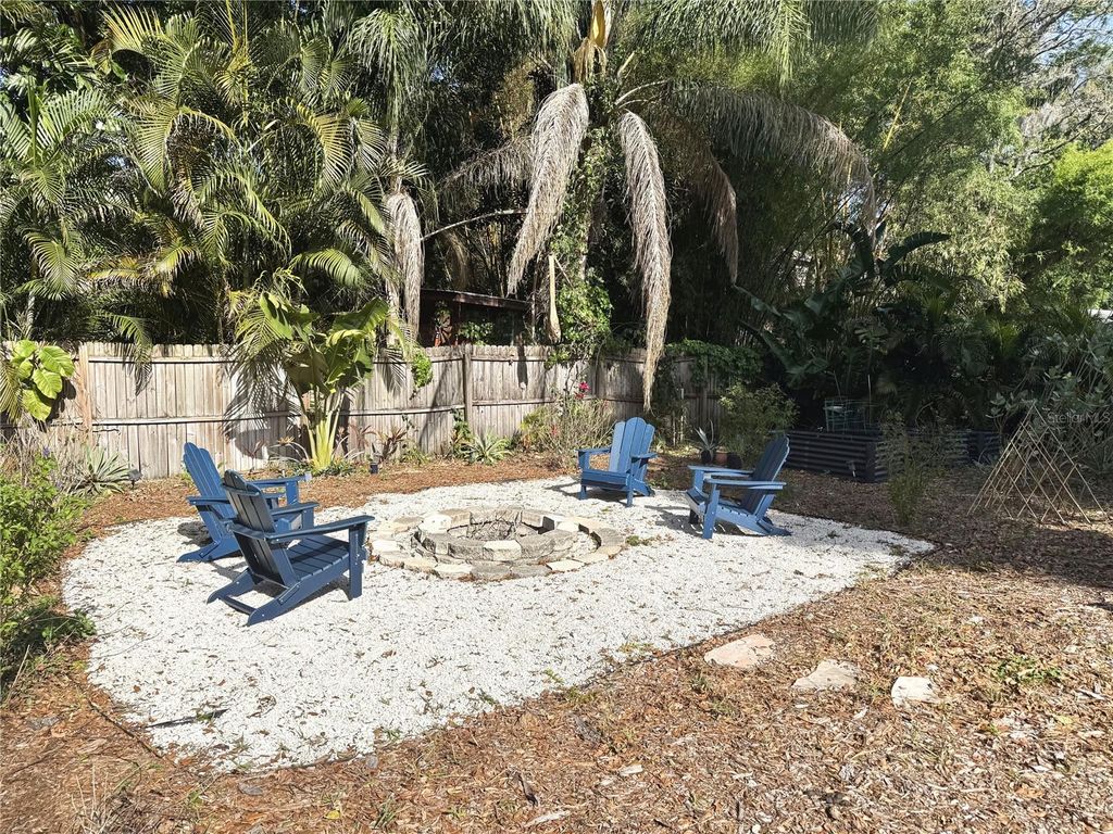 Photo of 2098 Brent Place, Palm Harbor, FL 34683 (MLS # O6400159)