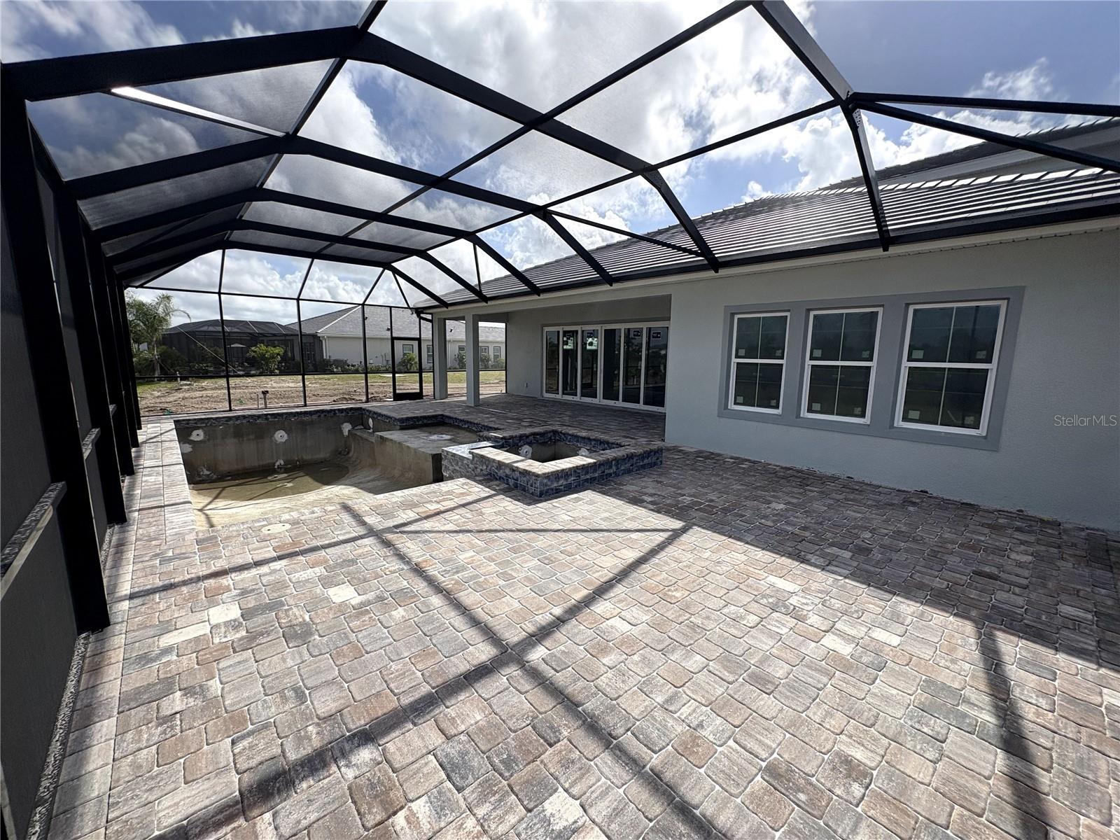 WELLEN PARK - Residential