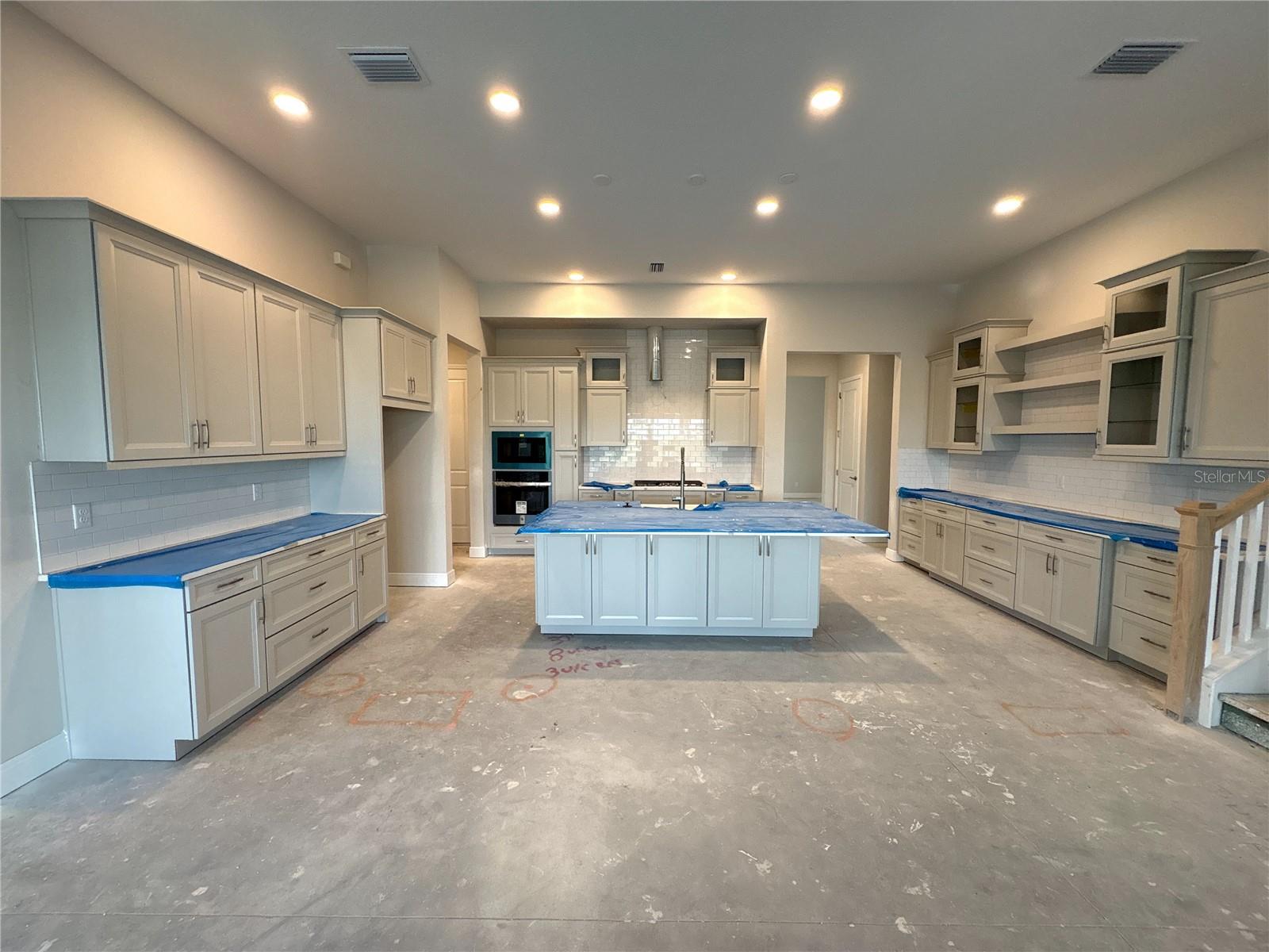 WELLEN PARK - Residential