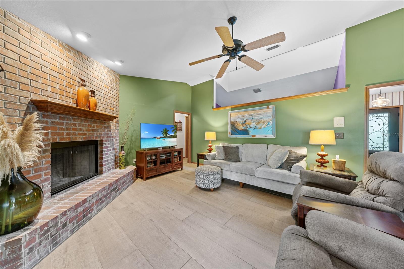 BENT OAK PH 05 - Residential