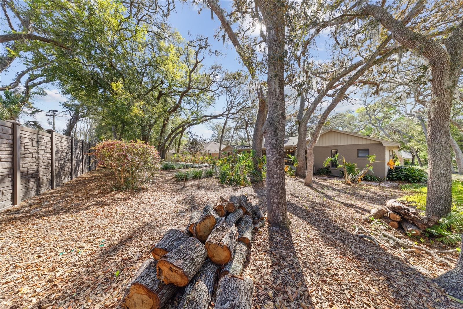 BENT OAK PH 05 - Residential