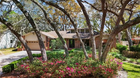 Photo of 529 Burnt Tree Ln, Apopka, FL 32712 (MLS # O6389602)