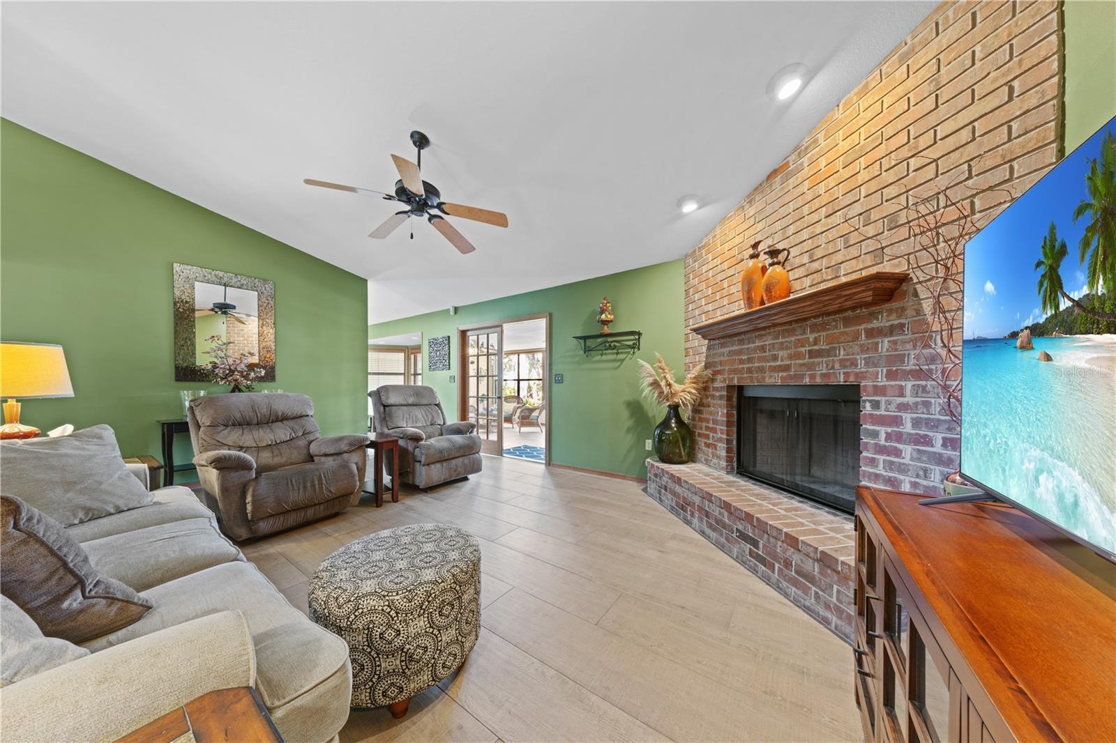 BENT OAK PH 05 - Residential