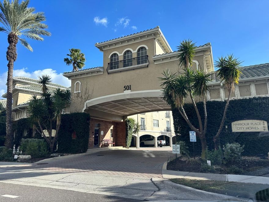 Incredible opportunity to own a corner 1 bed / 1 bath condo in Harbour Place City Homes. The community is full of luxurious amenities, including gated entry, keyless entry to the complex, a resort-style swimming pool, sun deck, cabana and grills, 24-hour fully-equipped fitness center, a business center with conference area, carwash, covered parking with elevators, landscaped courtyard and much more! Enjoy secured gated entry and under building, covered assigned parking for added safety and convenience. This unit also includes a second parking pass. This fabulous location cannot be beat! You will LOVE living in the heart of Harbour Island at the center of all of the excitement that downtown Tampa and Channelside has to offer, including waterfront establishments, sporting events, dining, nightlife and shopping. Perfectly situated next door to the Harbour Island Athletic Club, and perfectly situated near RiverWalk, Amalie Arena, Sparkman Wharf, Tampa Convention Center, Trolley Stop, Bayshore, Hyde Park, Curtis Hixon Park, Water Taxi, Cruise Port and easy access to the Crosstown Expressway and all of Tampa's interstates. ***No Interior access, occupied property. Do Not disturb occupants. Trespassing is prohibited. NO inspections on this property will be allowed*** This property is being sold as-is, property is lender -owned and U.S. Bank National Association is making no representations or warranties.