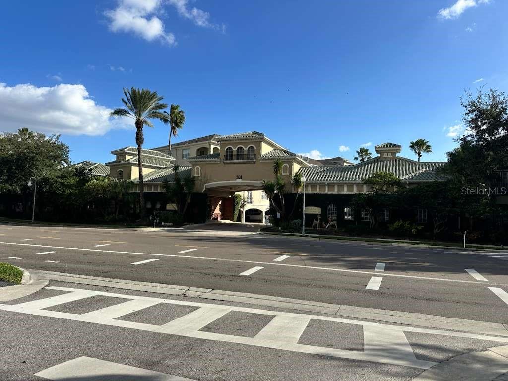 HARBOUR PLACE CITY HOMES A CON - Residential