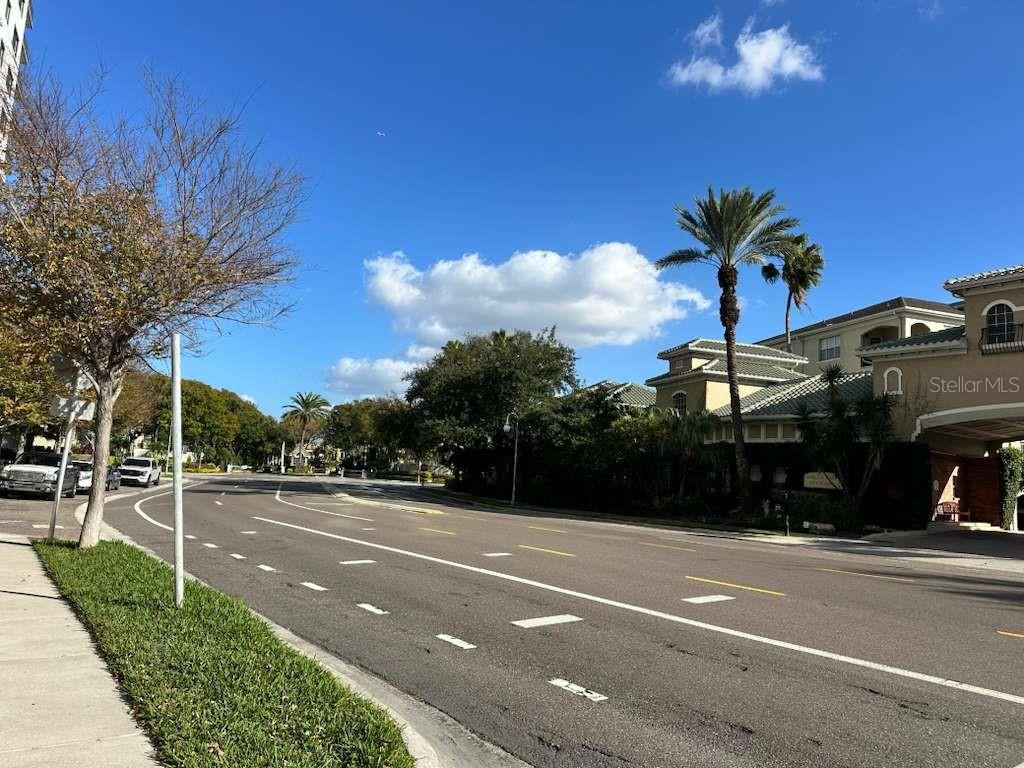 HARBOUR PLACE CITY HOMES A CON - Residential