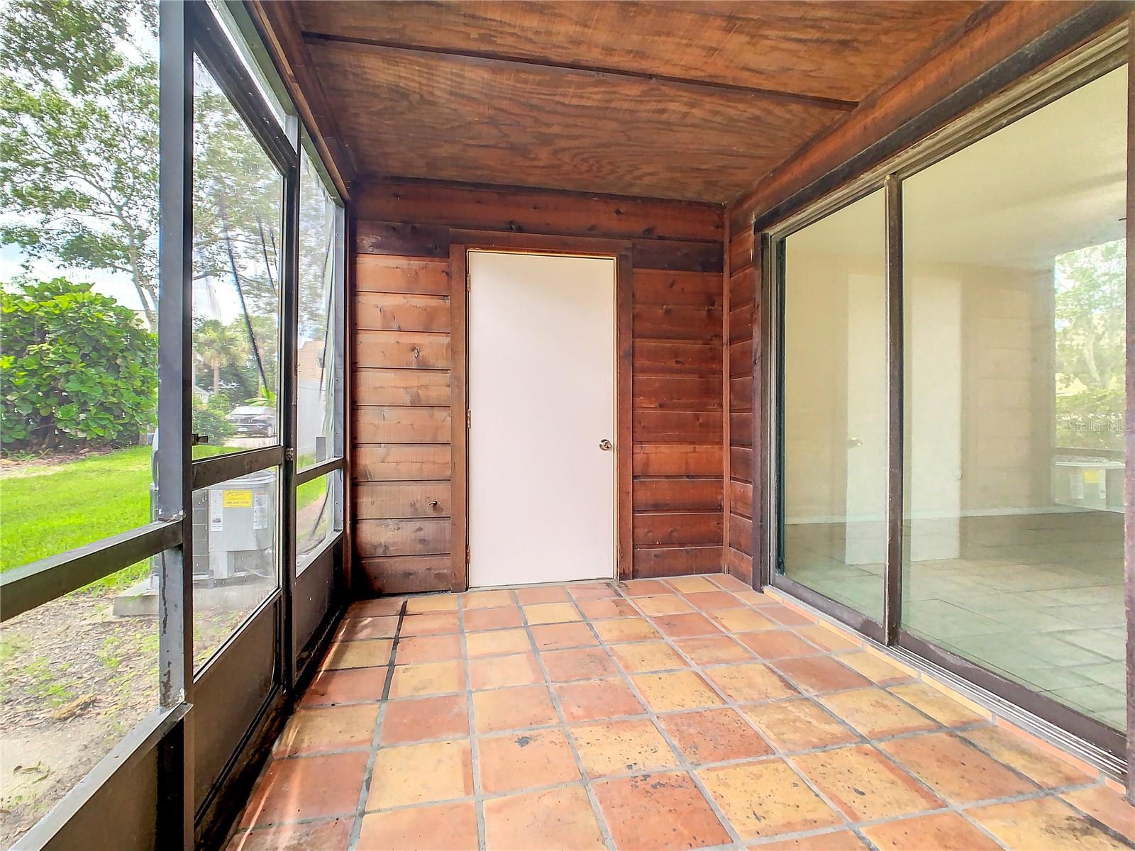 PERSIMMON PLACE - Residential