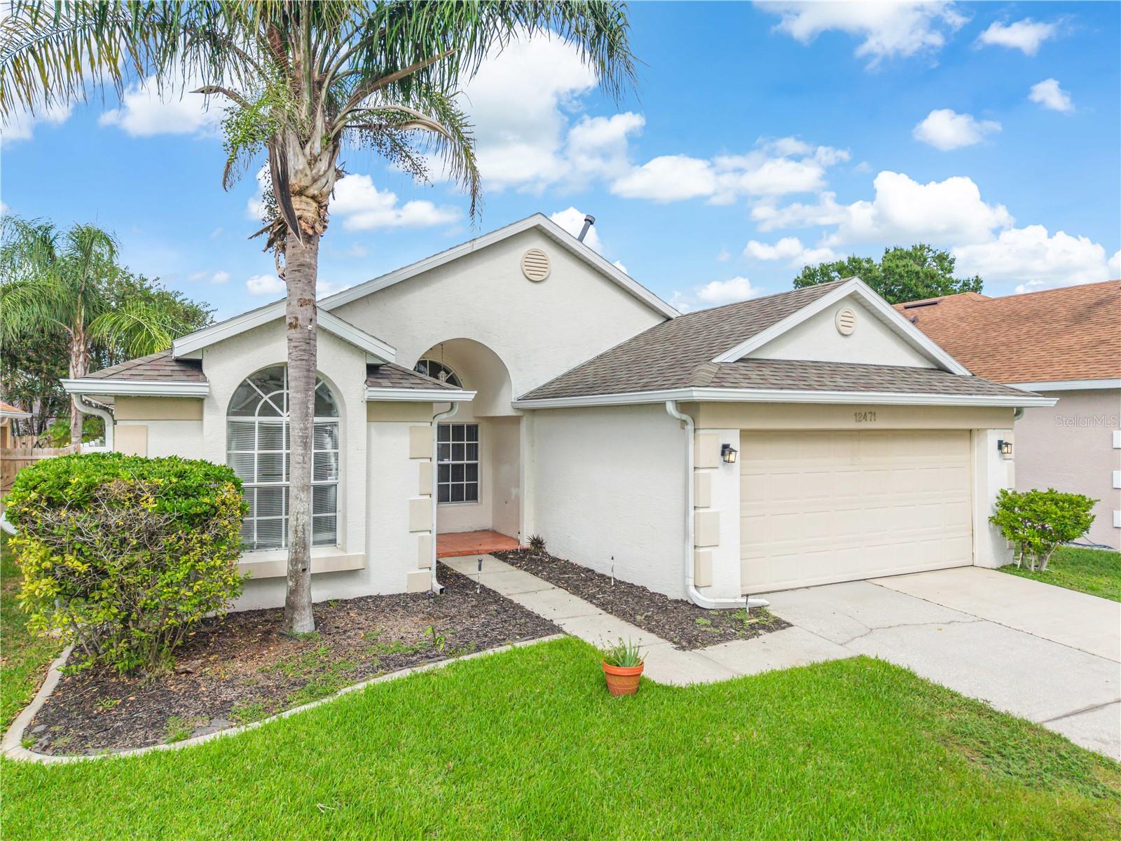 12471 CASTLEMAIN TRAIL