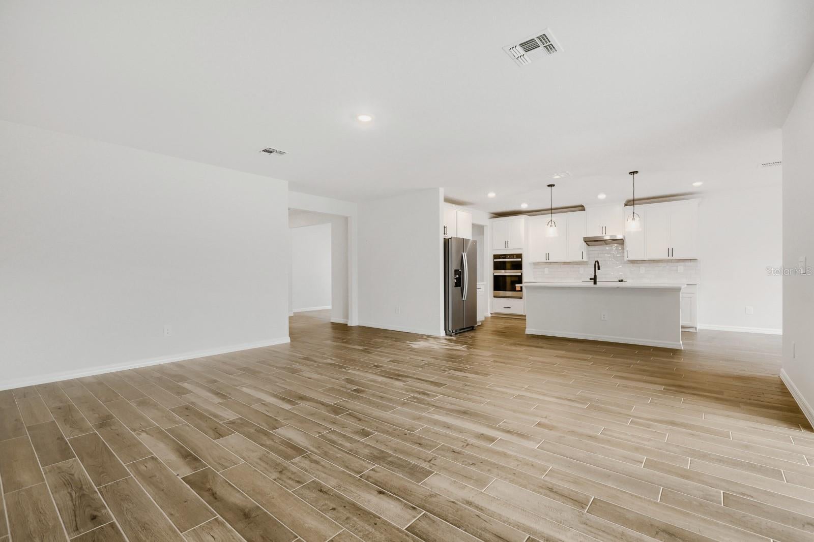 3819 ORANGE FOREST LANE