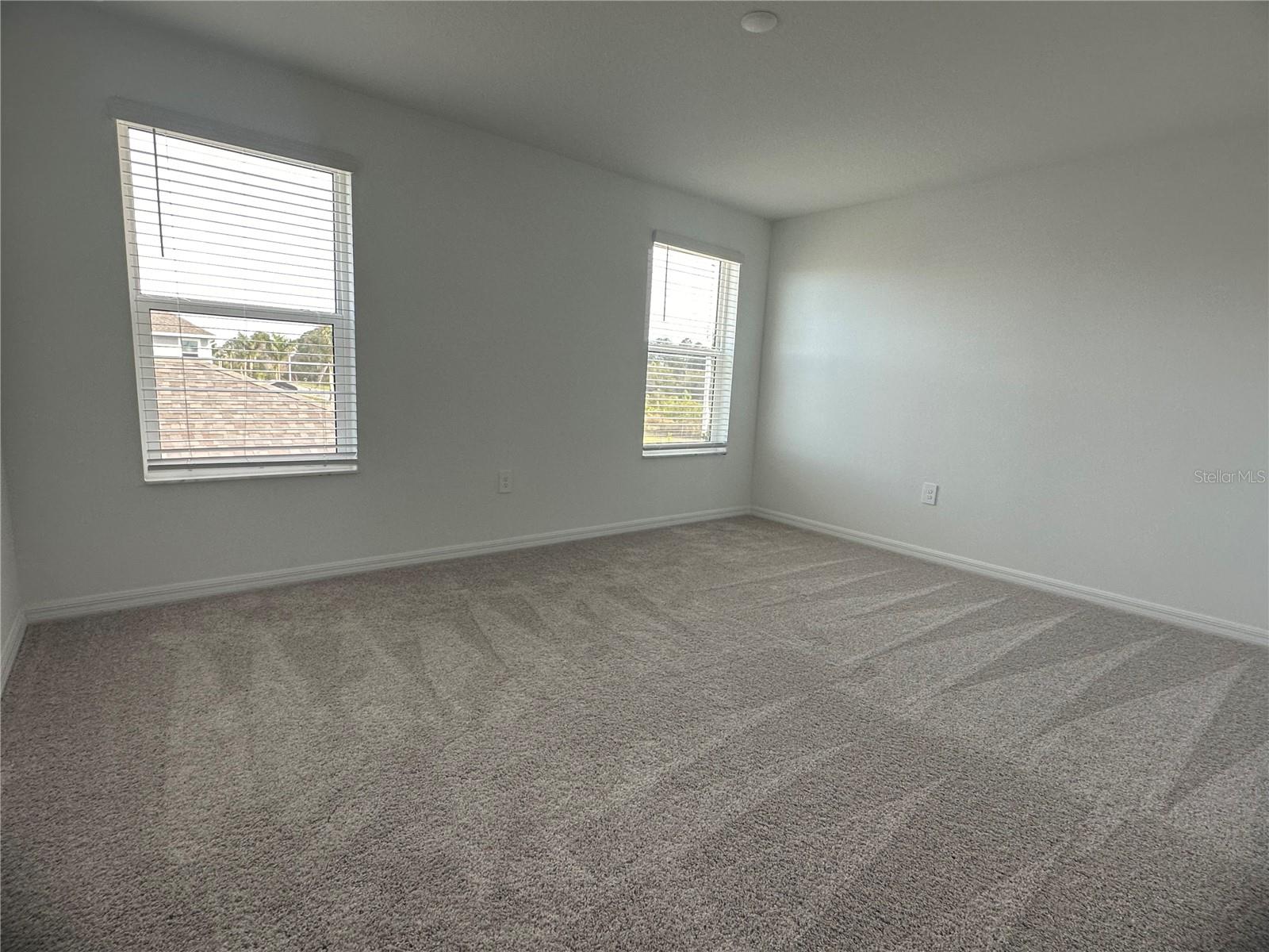 NAUTIQUE/WATERSIDE - Residential Lease