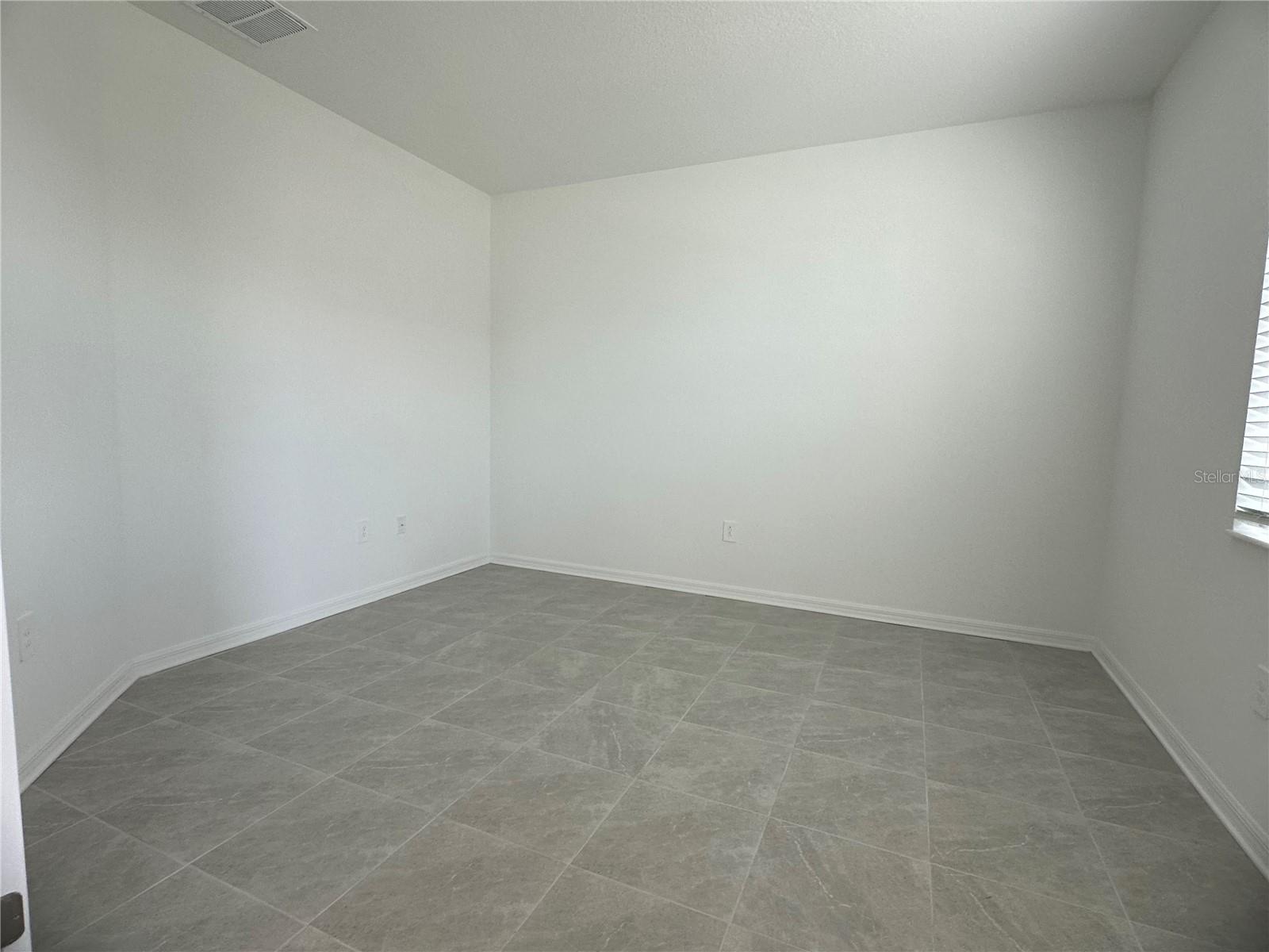 NAUTIQUE/WATERSIDE - Residential Lease