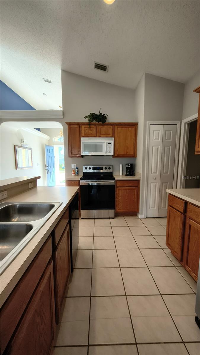 GLENBROOK SUB - Residential