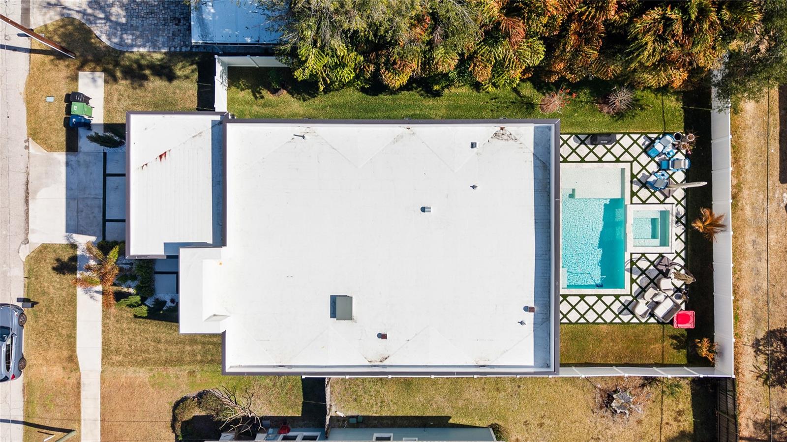 SUBURB ROYAL - Residential