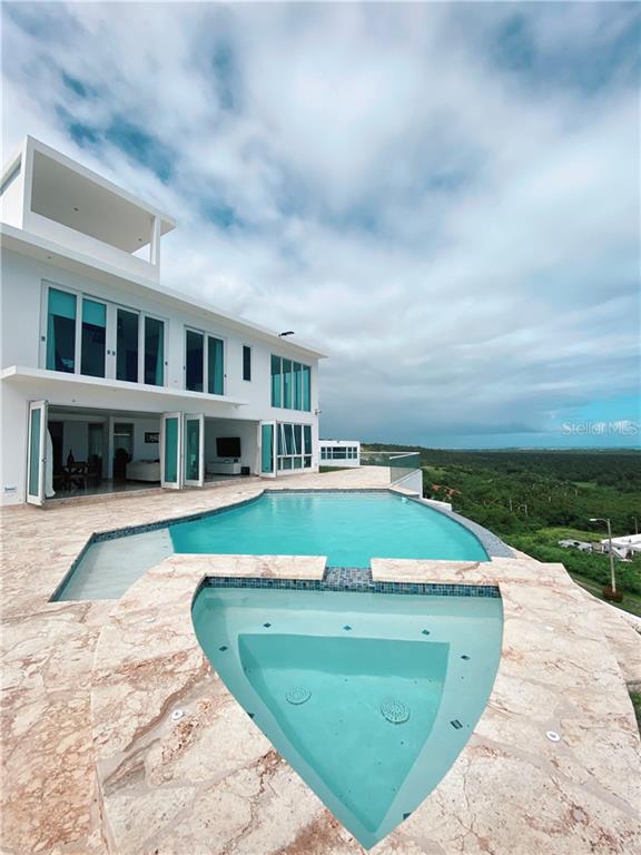 YUNQUE MAR - Residential