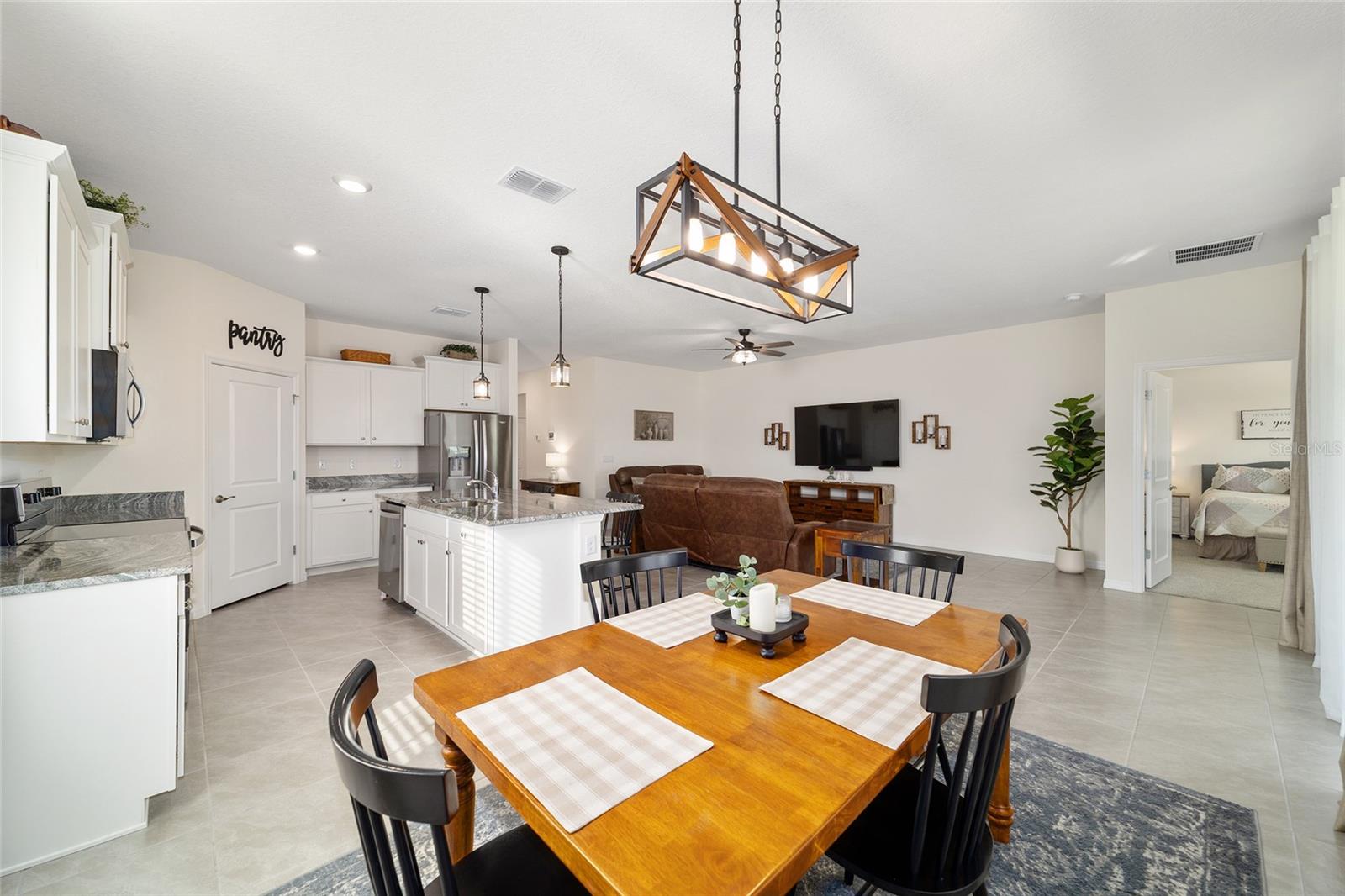 JB RANCH - Residential