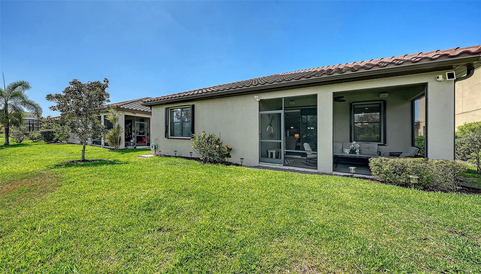 UNIVERSITY GROVES ESTATES RESERVE - Residential