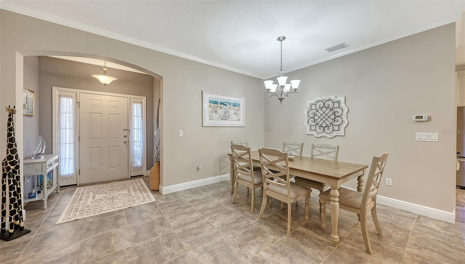 UNIVERSITY GROVES ESTATES RESERVE - Residential