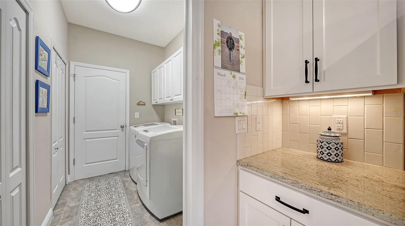 UNIVERSITY GROVES ESTATES RESERVE - Residential