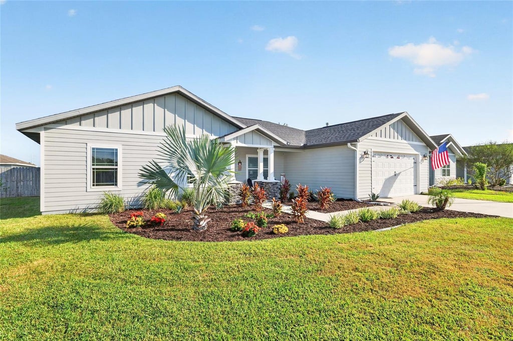 Photo of 23012 NW 4th Place, Newberry, FL 32669 (MLS # GC543900)