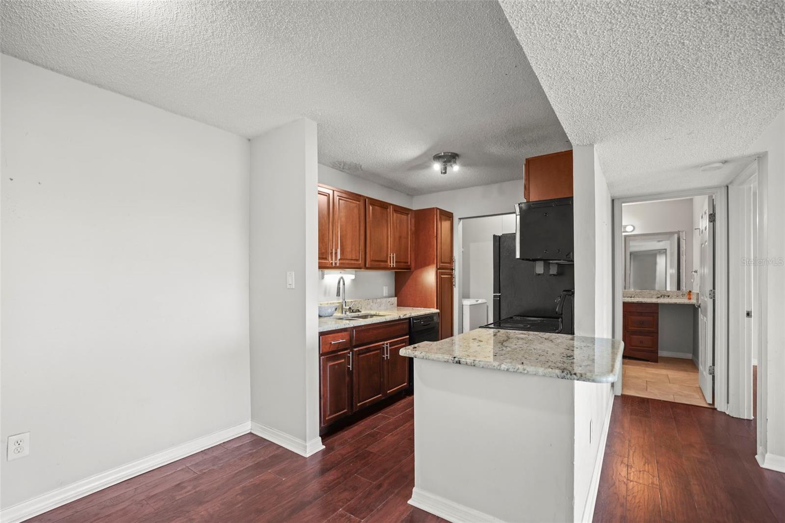 HARBOR CLUB CONDO - Residential