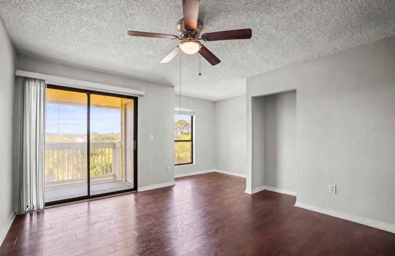 HARBOR CLUB CONDO - Residential