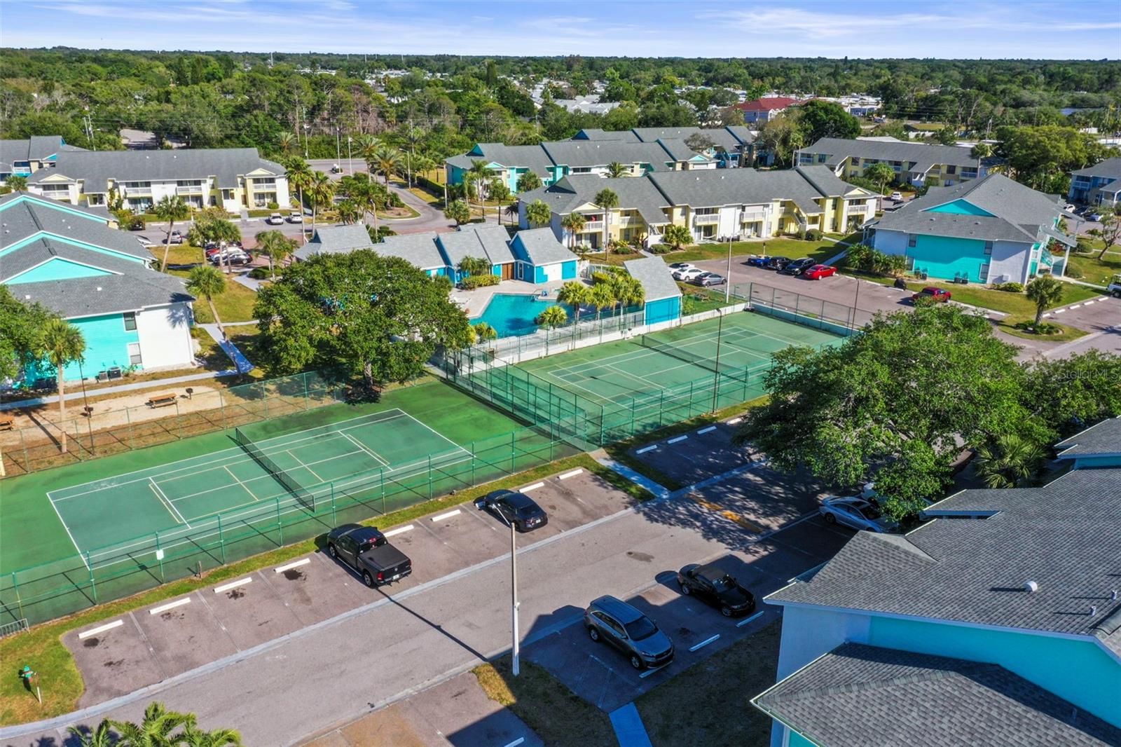 HARBOR CLUB CONDO - Residential