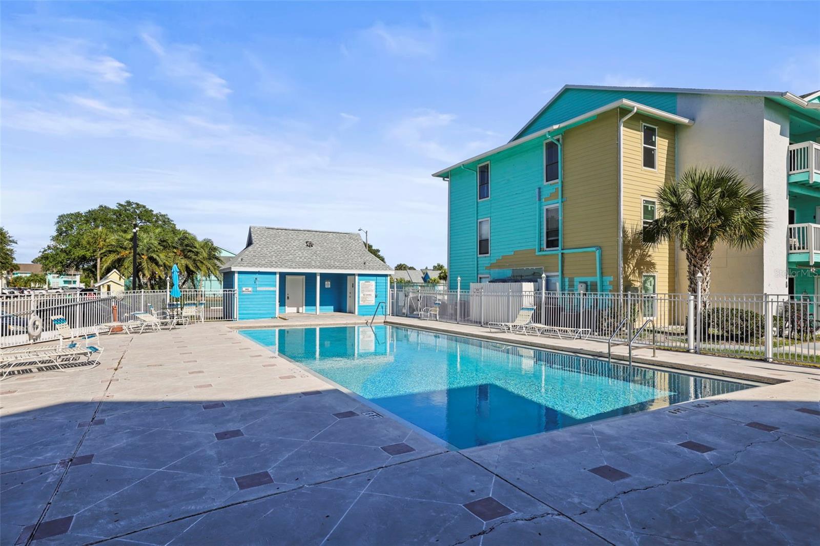 HARBOR CLUB CONDO - Residential