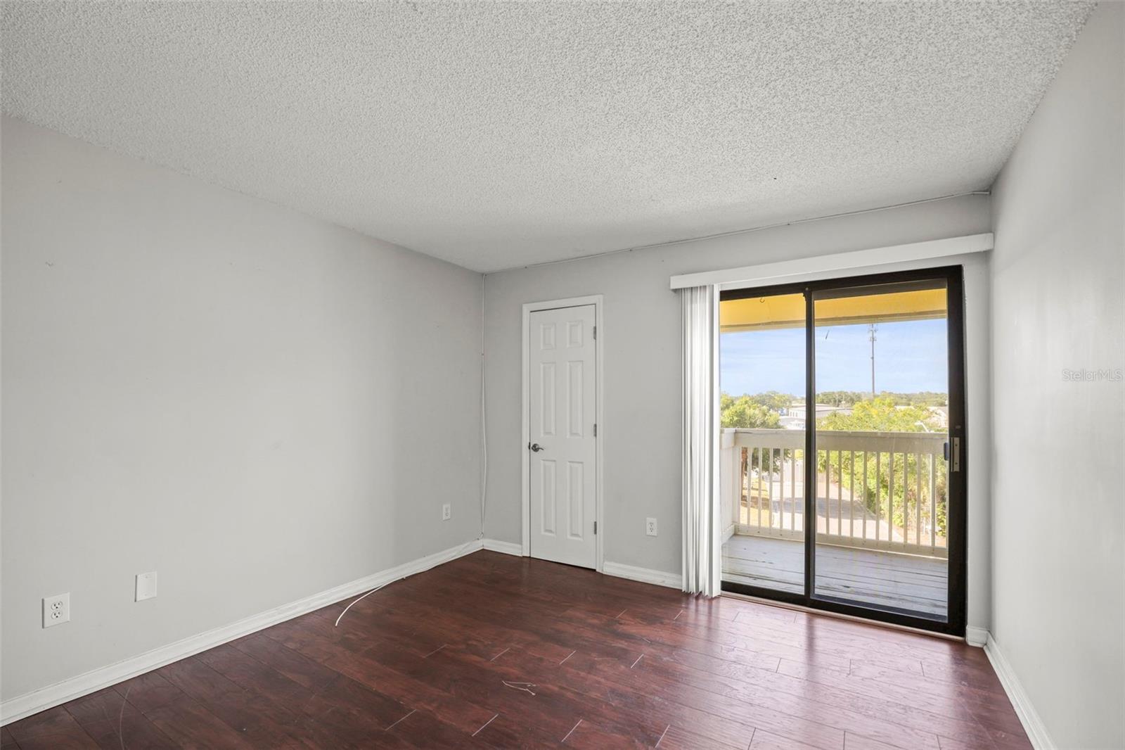 HARBOR CLUB CONDO - Residential
