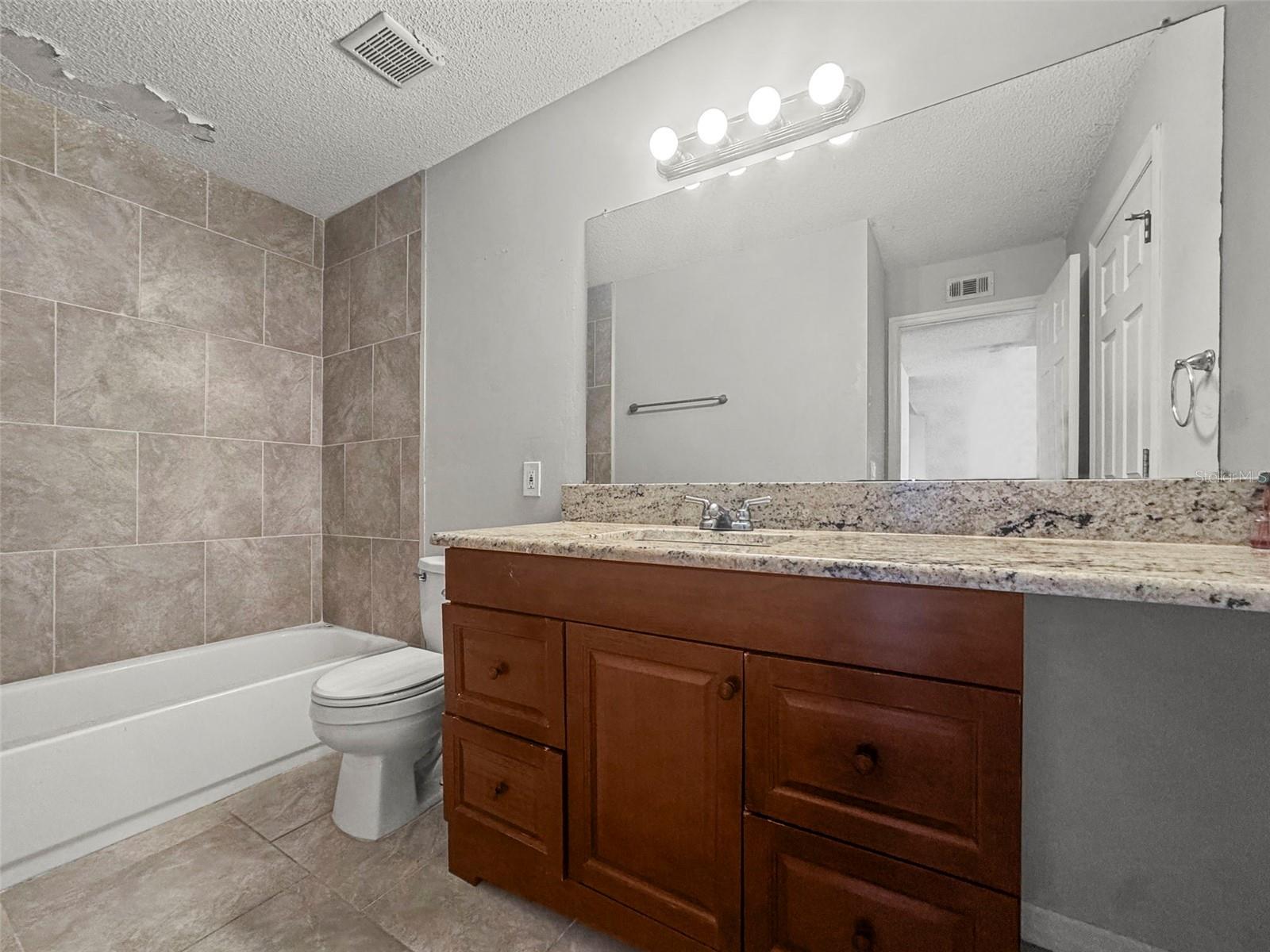 HARBOR CLUB CONDO - Residential