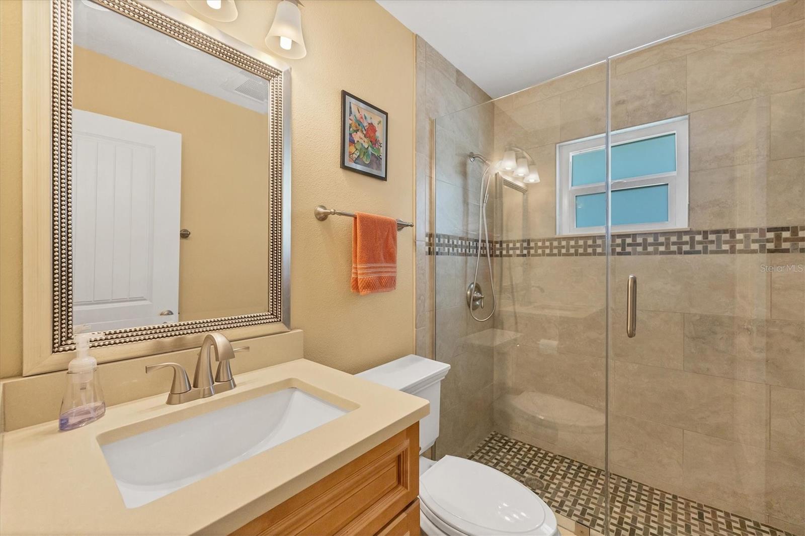 COUNTRY MEADOWS - Residential