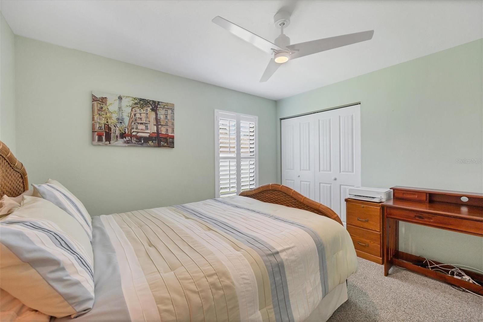 COUNTRY MEADOWS - Residential