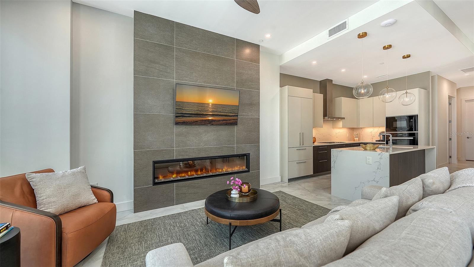 THE DEMARCAY - Residential