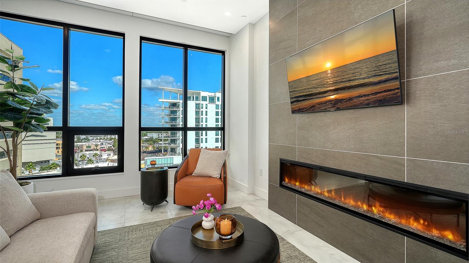 THE DEMARCAY - Residential