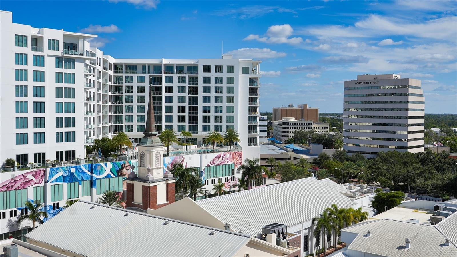 THE DEMARCAY - Residential