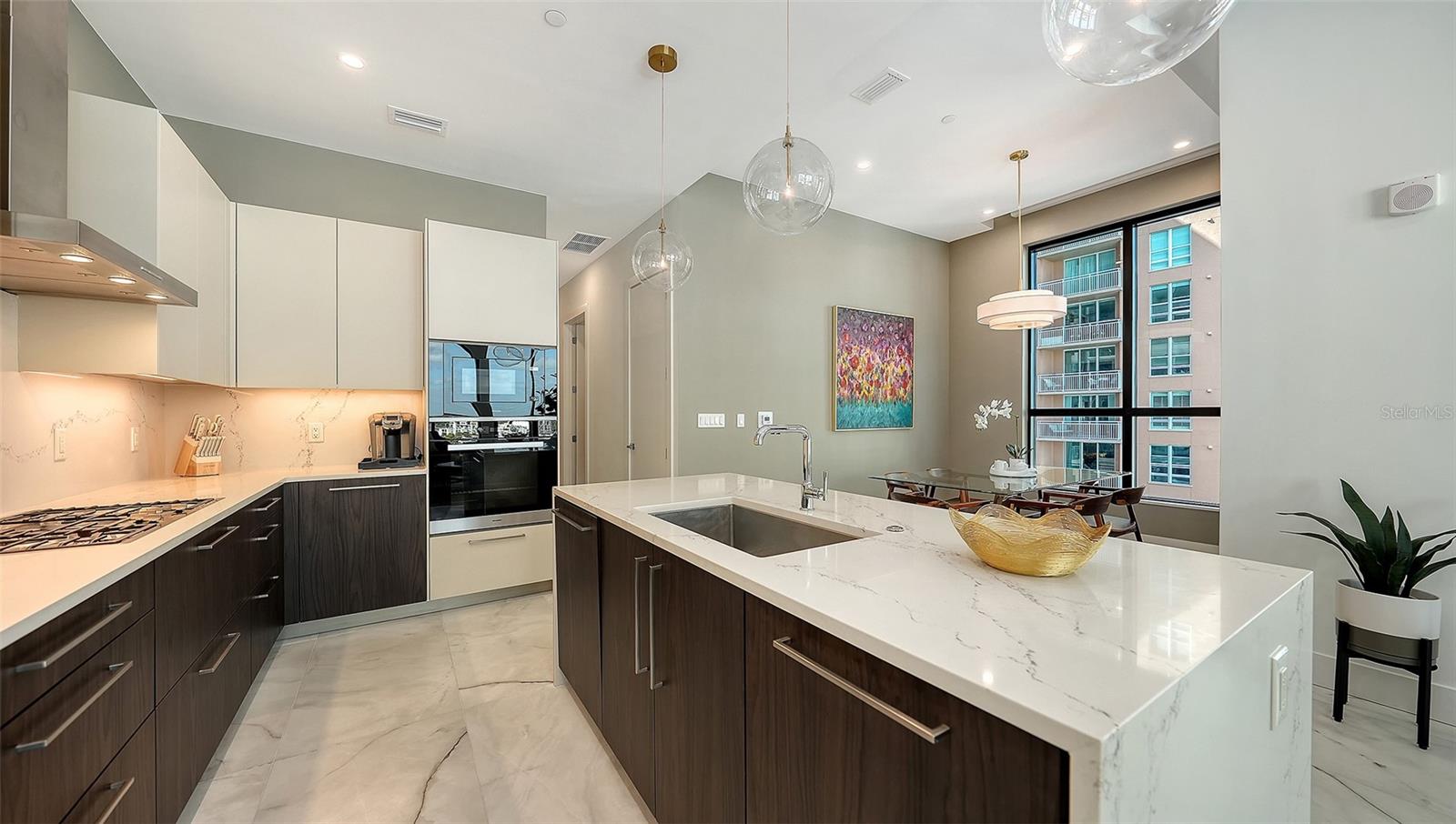 THE DEMARCAY - Residential