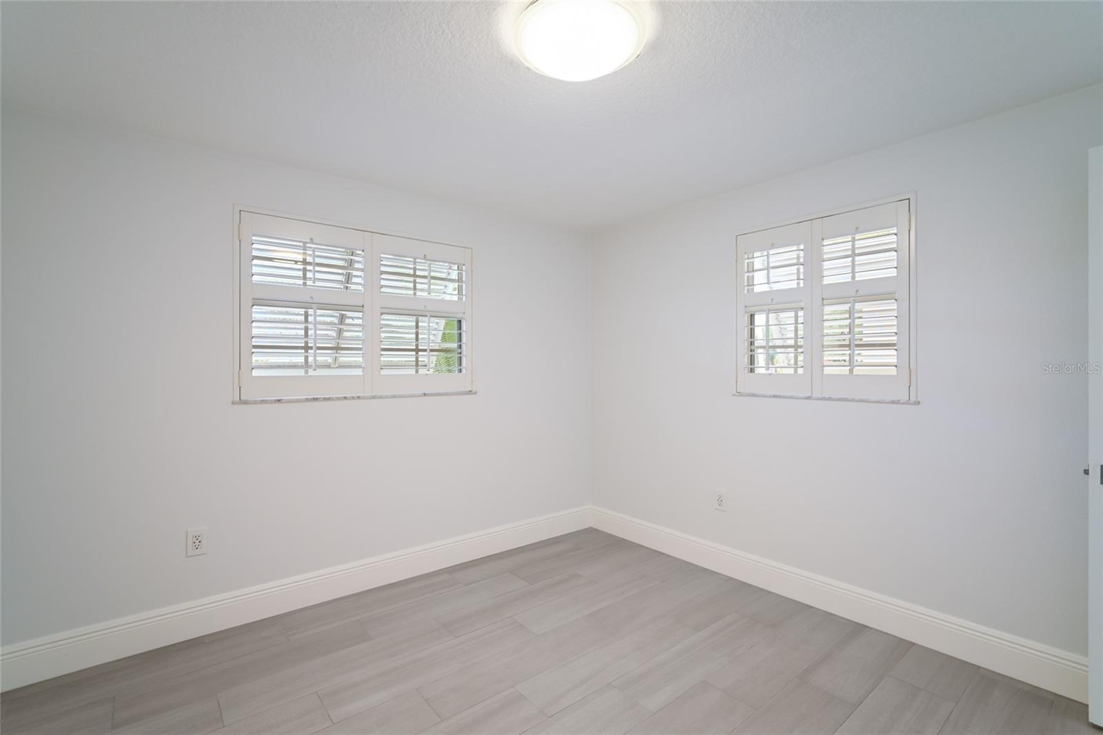 HOLMES BEACH 34TH UNIT REP - Residential