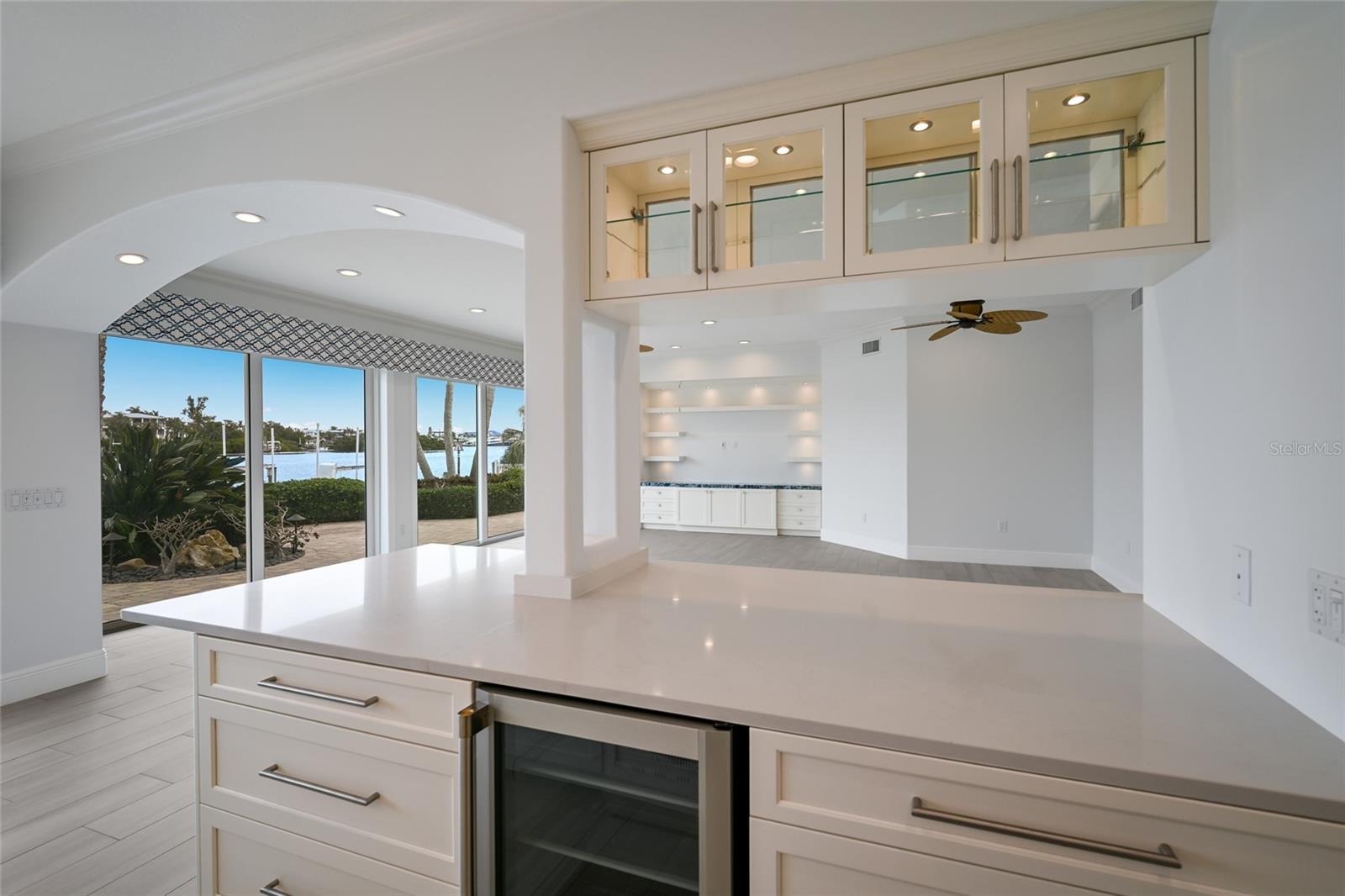 HOLMES BEACH 34TH UNIT REP - Residential