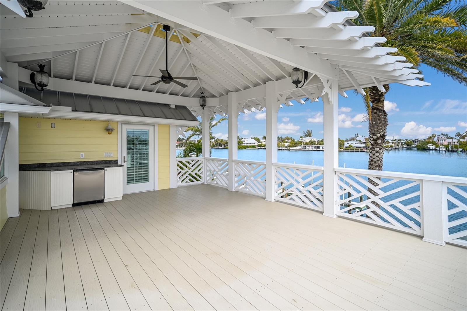 HOLMES BEACH 34TH UNIT REP - Residential