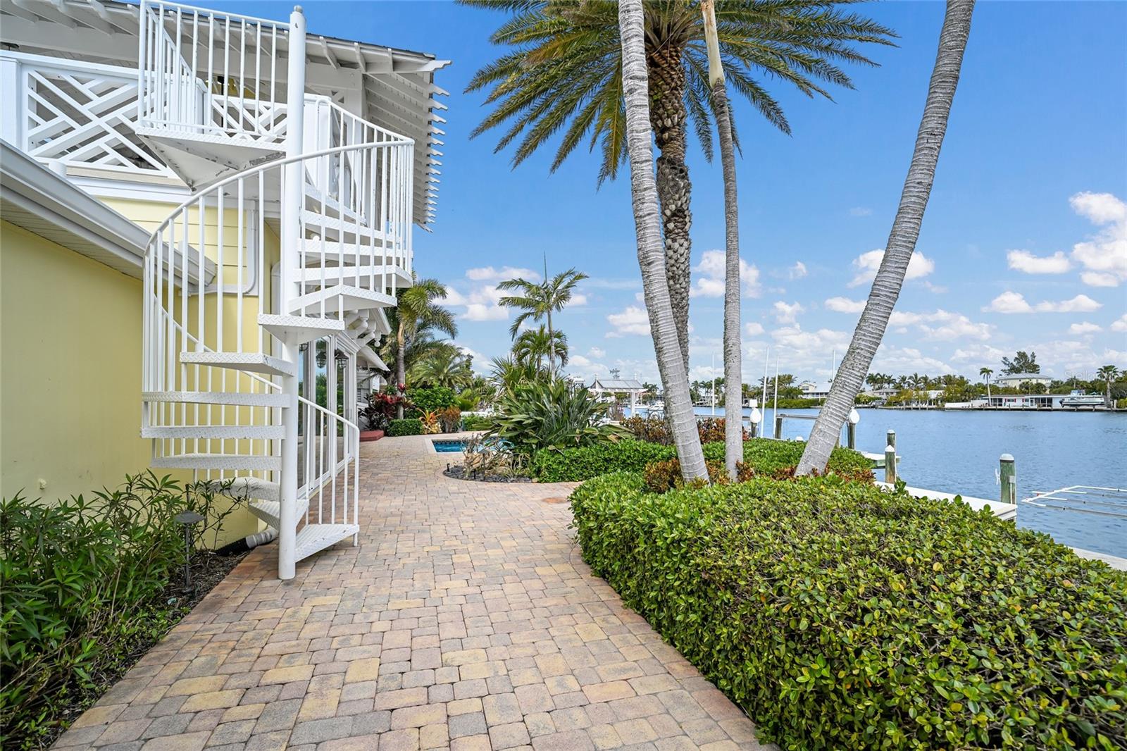 HOLMES BEACH 34TH UNIT REP - Residential