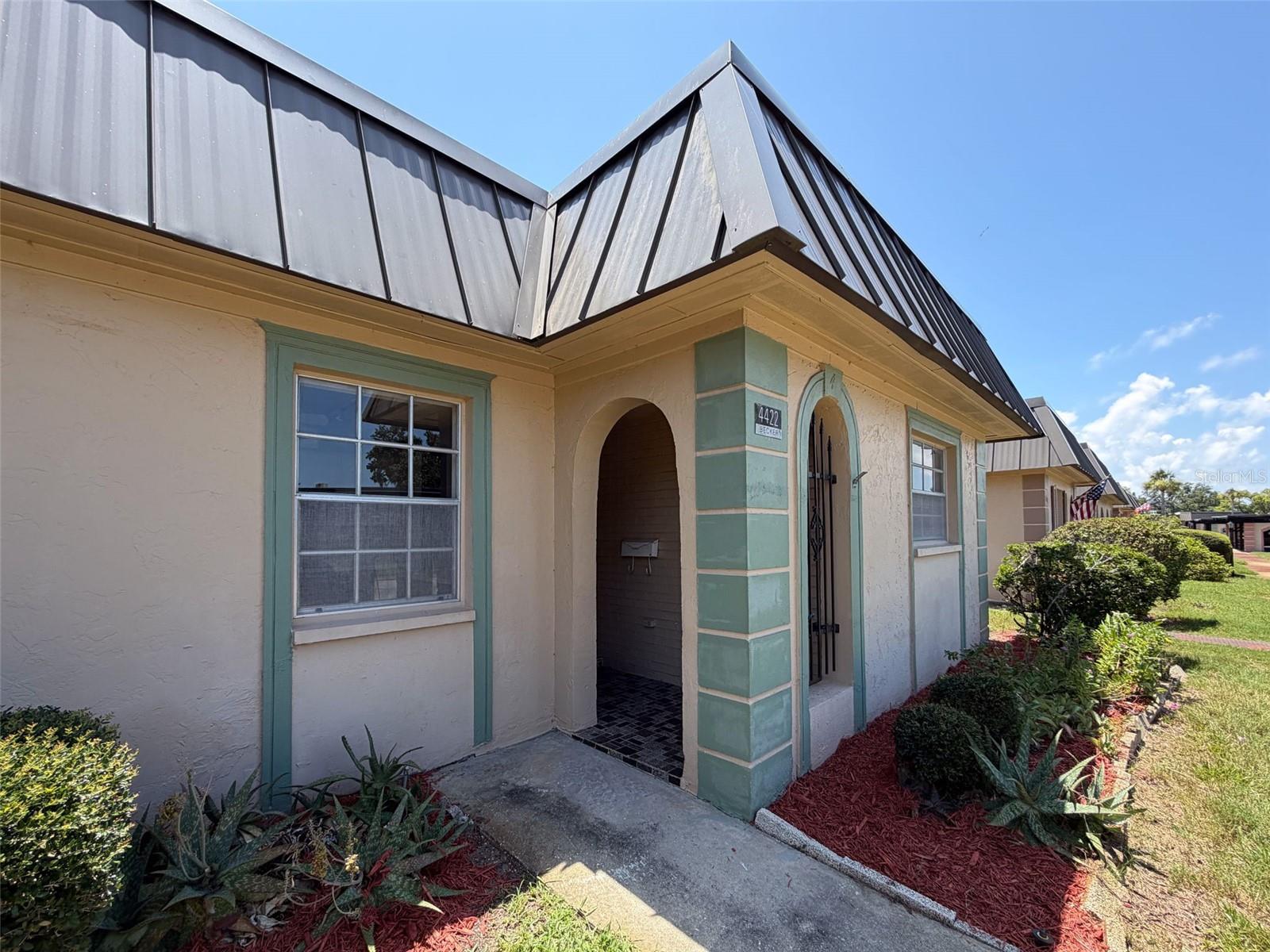 4422 SUNSTATE DRIVE
