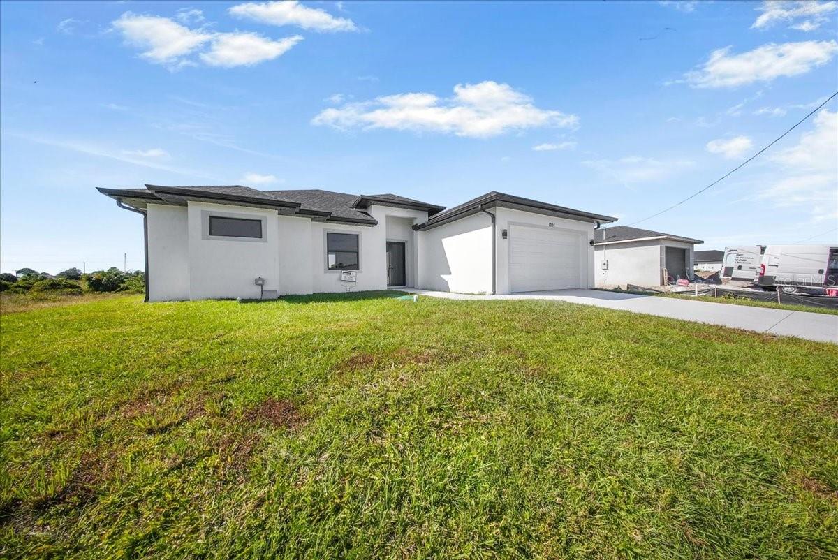 LEHIGH ACRES - Residential