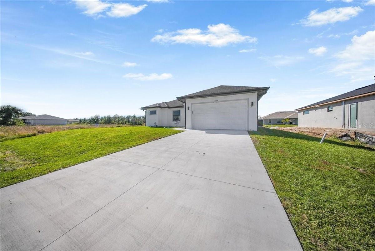 LEHIGH ACRES - Residential