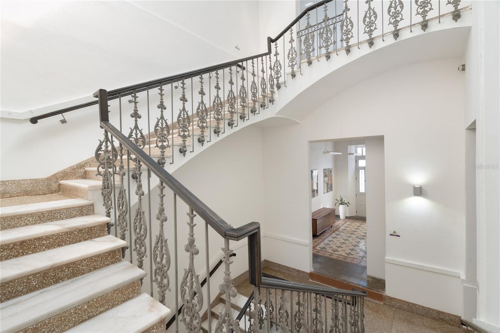 OLD SAN JUAN - Residential Income