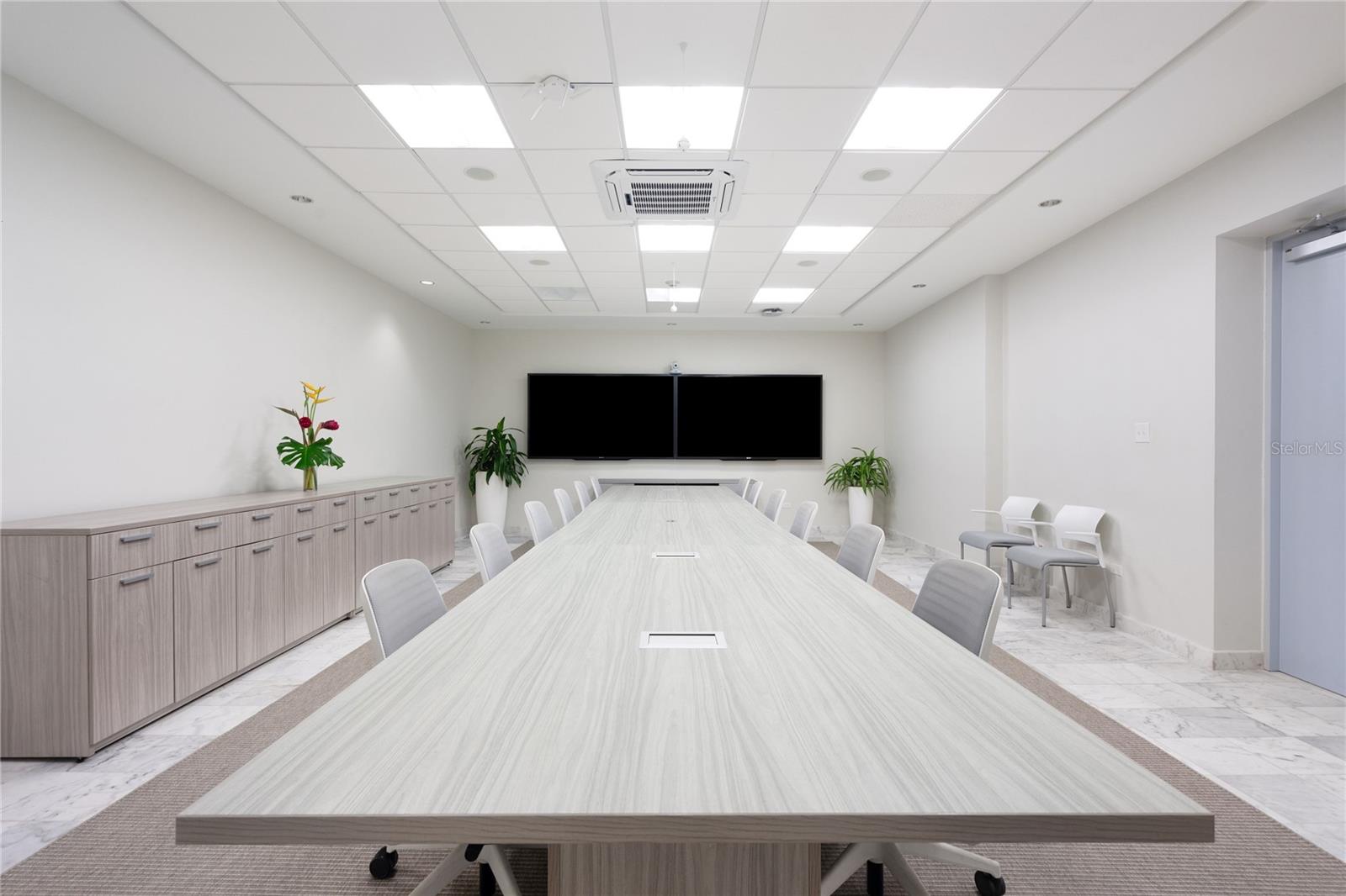 OLD SAN JUAN - Residential Income