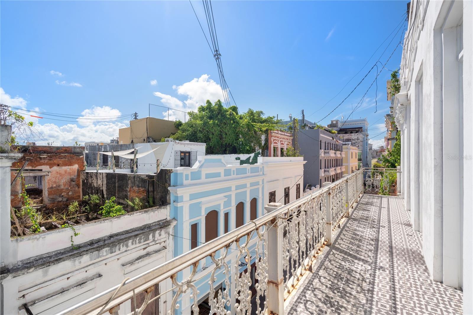 OLD SAN JUAN - Residential Income