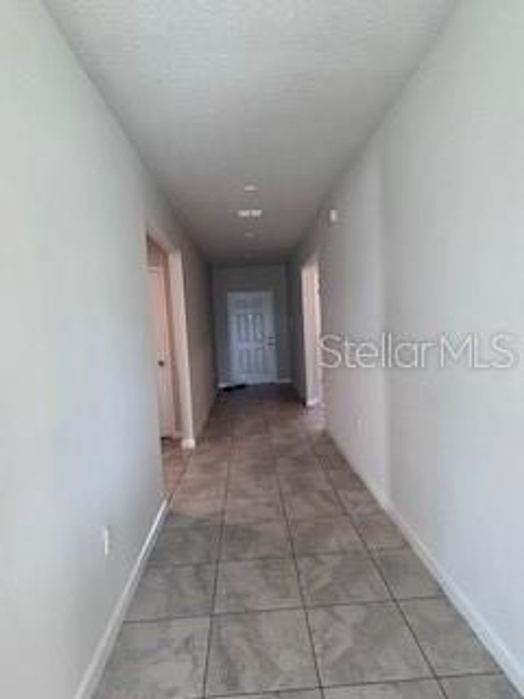 Photo of 1105 Lexington Lane, Haines City, FL 33844 (MLS # S5146871)